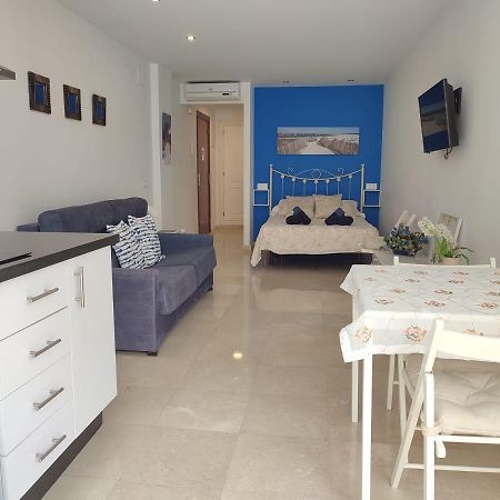 Ferienwohnung Turisstiko La Roca Chica 4 Torremolinos Exterior foto