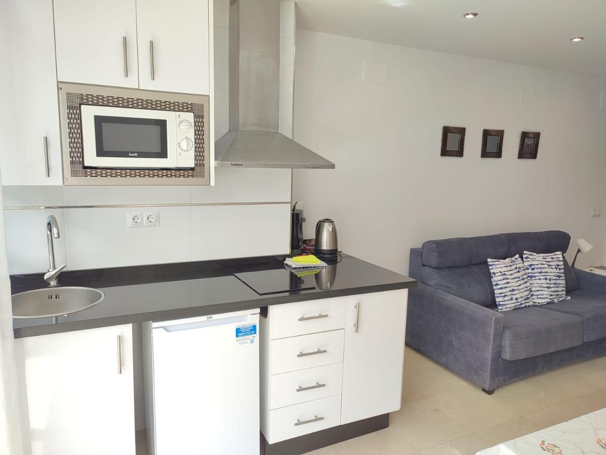 Ferienwohnung Turisstiko La Roca Chica 4 Torremolinos Exterior foto